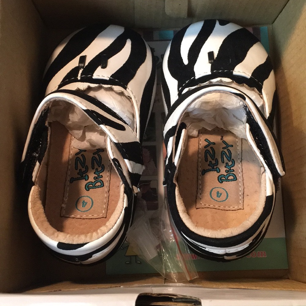 Itzy bitzy squeaker zebra shoes